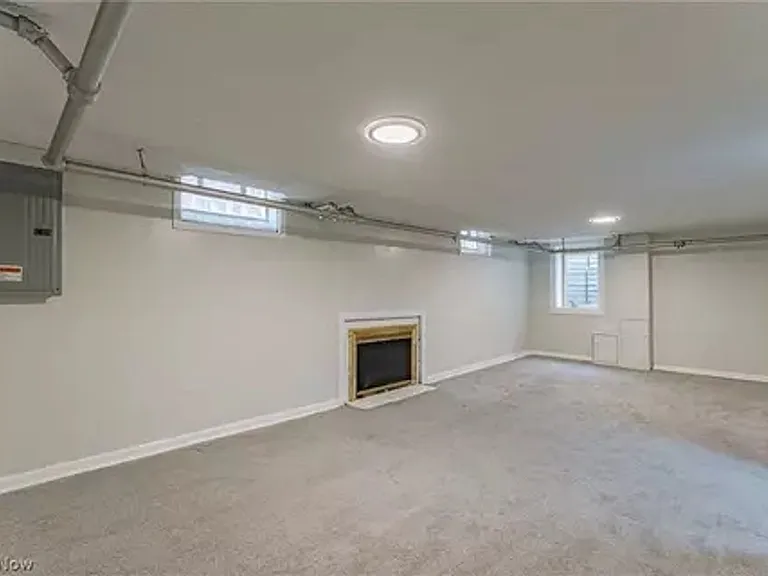 16724 Scottsdale Blvd — Photo 22