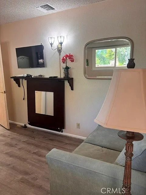 1 bed, 480 sqft, $1,800 — Photo 4