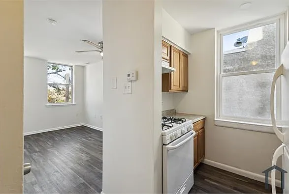 3201 W Diamond St #A — Photo 11