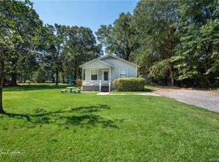 205 Los Adais Rd, Frierson, LA 71027