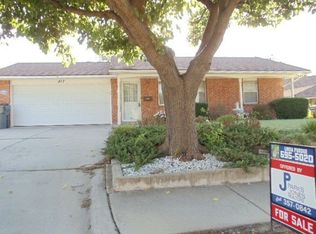 817 NW 49th St, Lawton, OK 73505