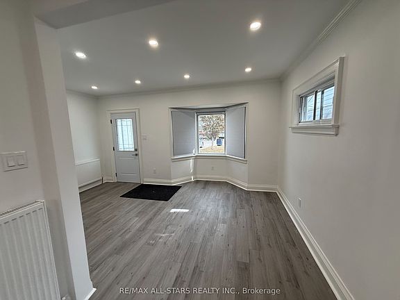 3rd image of 92 39th St #2