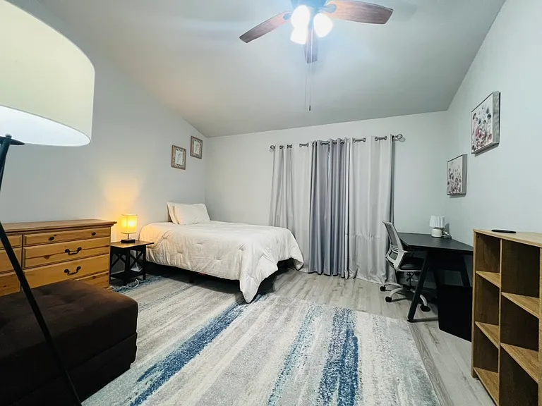 529 Shell Dr — Photo 6