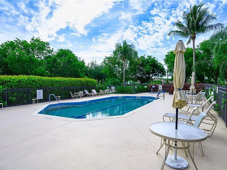 26700 Rosewood Pointe Dr #201 — Photo 31