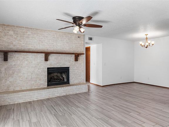 4th image of 3200 W Britton Rd APT 105