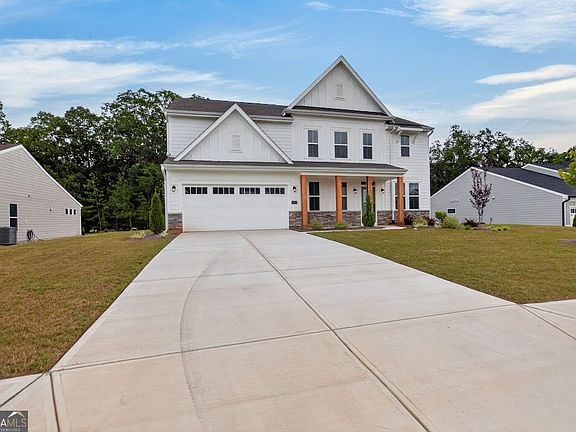 3rd image of 180 Pickens Bluff Ln