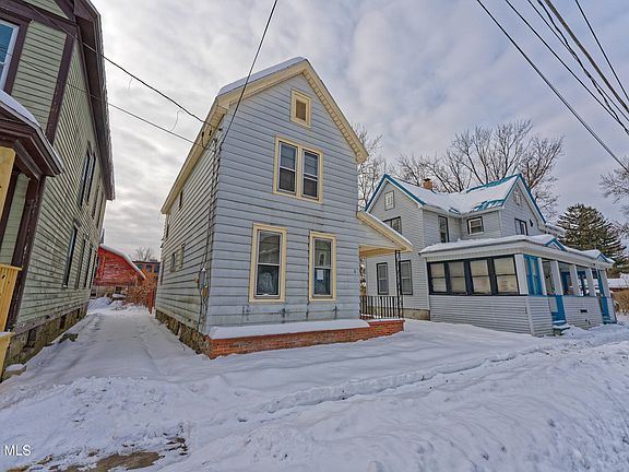2nd image of 6 Mason Street