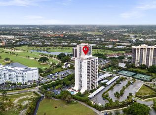 2400 Presidential Way APT 1804, West Palm Beach, FL 33401
