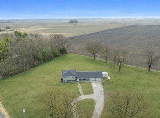 15795 E 2550 North Rd, Hudson, IL 61748