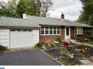 59 Manor Ln, Yardley, PA 19067