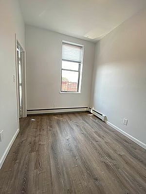 2nd image of 221 Smith St APT 3F