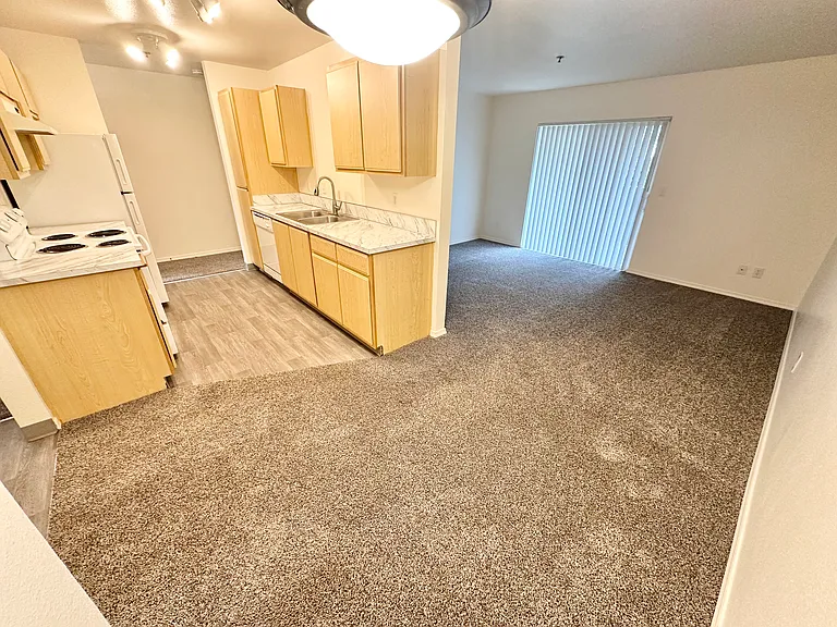 Wildflower Apartments — Photo 21