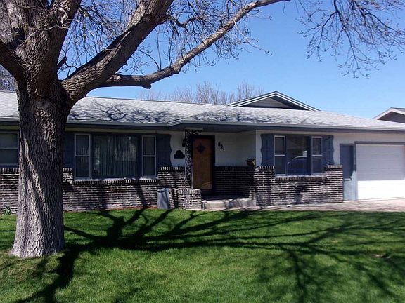 2nd image of 821 W Reid Ave