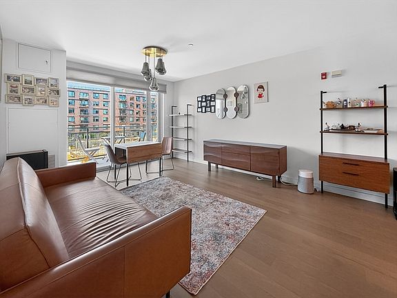 5th image of 45 Lewis St #316