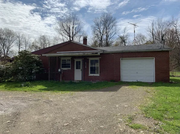 21129 Hillview Rd, Saegertown, PA 16433