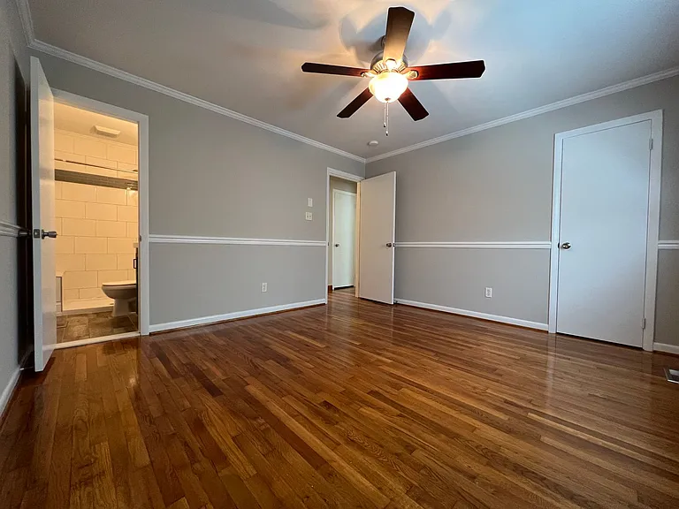 805 Gardenview Dr — Photo 15