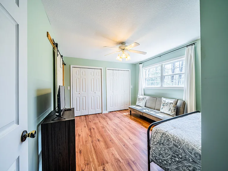 180 Mount Carmel Rd — Photo 10