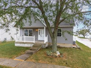 1101 Whitaker St, Normal, IL 61761