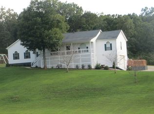 755 Deer Track Rd, Cornelia, GA 30531