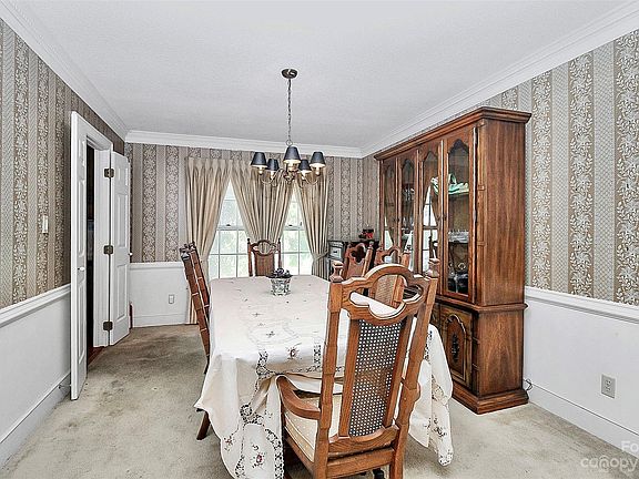 5th image of 5527 Spearmint Dr