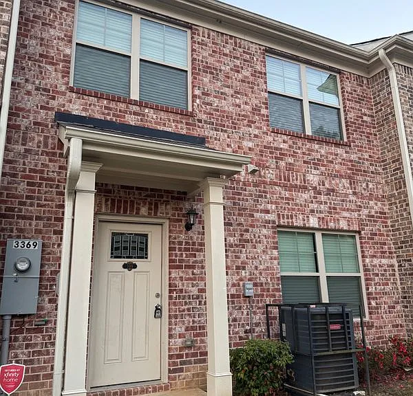 3369 Hidden Stream Ct — Photo 1