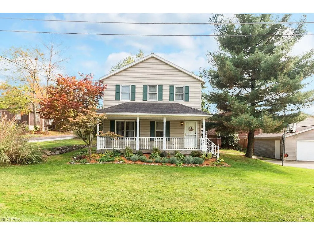 284 Rockridge Rd photo 1