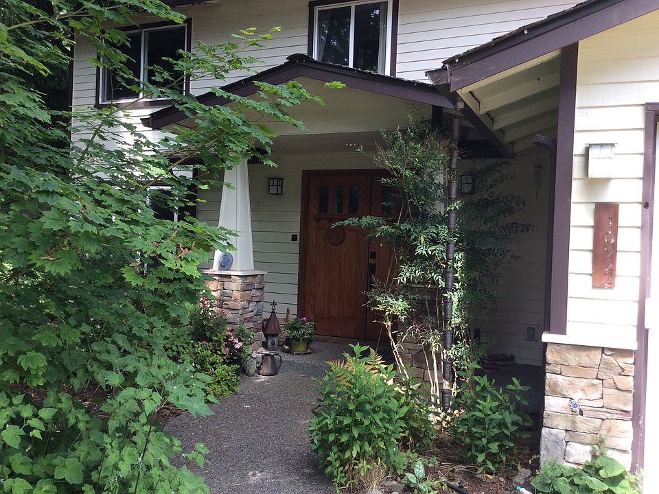 1st image of 10922 126th Pl NE