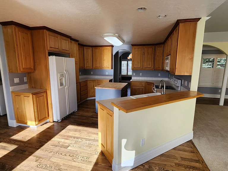 3808 Lone Tree Ln — Photo 3