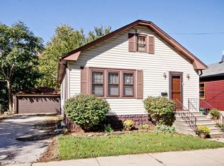 1119 S Jefferson St, Lockport, IL 60441