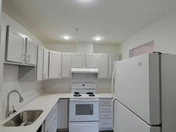 Mission View Flats, 819-821 S Malaga Ave #821-05, Wenatchee, WA 98801
