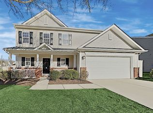 8022 Bushy Creek Dr, Charlotte, NC 28216