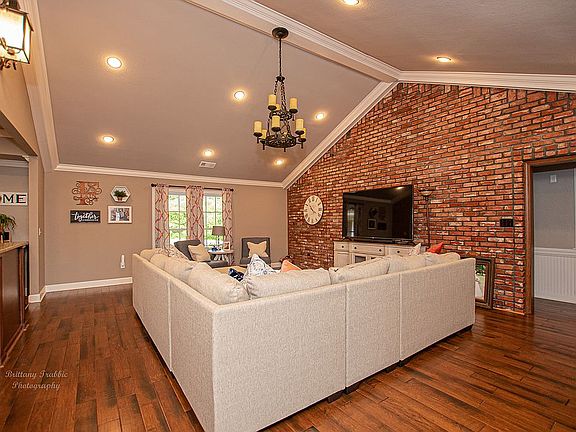 Living Room/Family Room