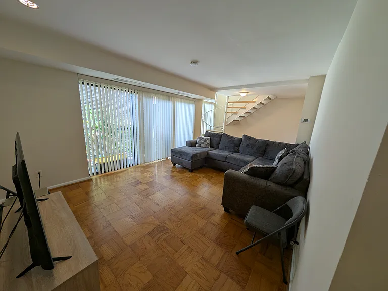 9900 Georgia Ave #27218 — Photo 7