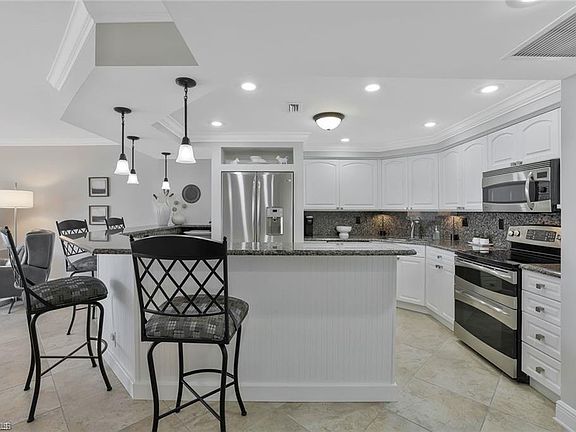 5th image of 5 Bluebill AVE #812