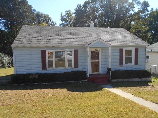 1st image of 209 Hamlin Ave