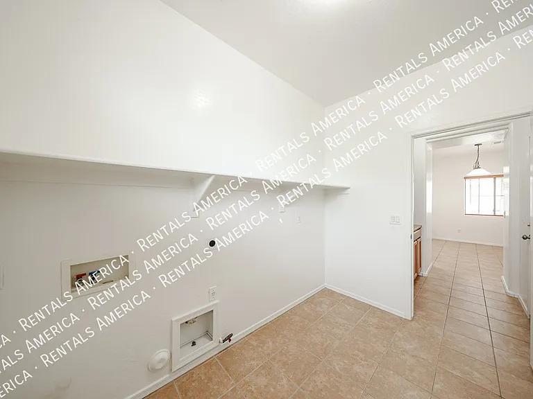 19407 E Canary Way — Photo 15