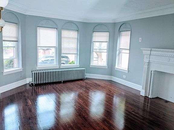 2nd image of 3141 N Luna Ave