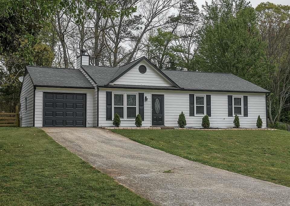 1st image of 356 Meadow Trace Dr