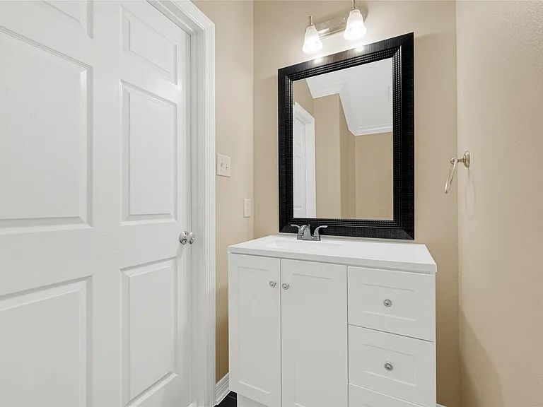 3906 Point Cuero Ct — Photo 18