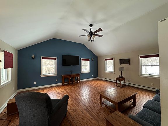 2nd image of 262 Dwyers Camp Road