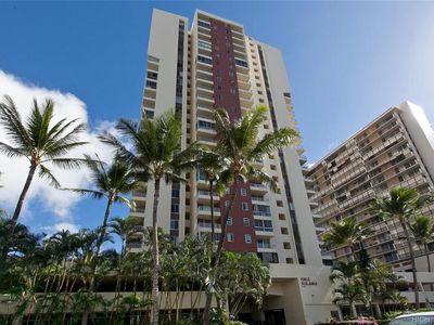 2740 Kuilei St APT 1806, Honolulu, HI, 96826