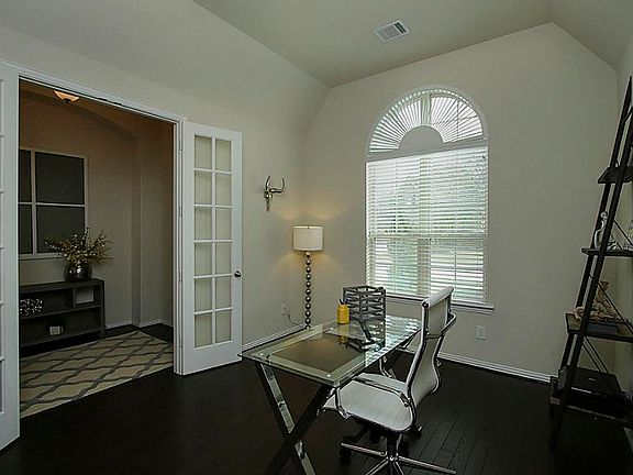 5th image of 16818 Keppie Way
