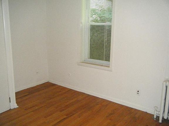 5th image of 626 N 22nd St #1R