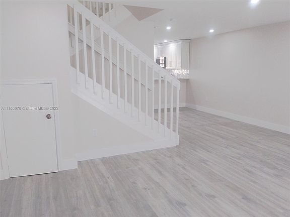4th image of 2314 Johnson St APT 5A