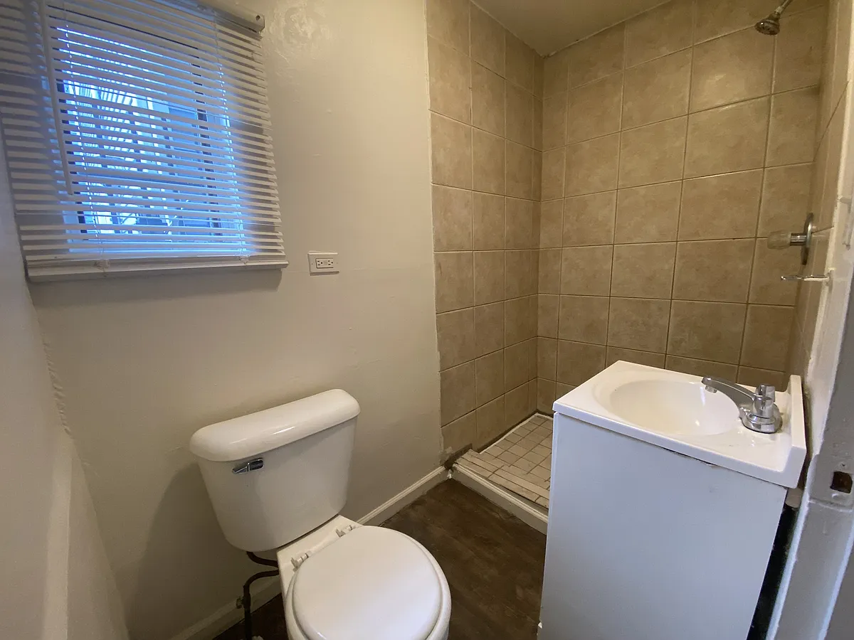 Building Photo - 4841 S Loomis Blvd #1
