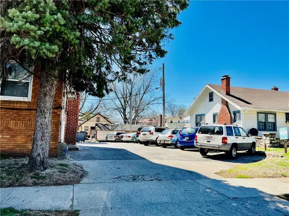 2718 Faraon St, Saint Joseph, MO 64501
