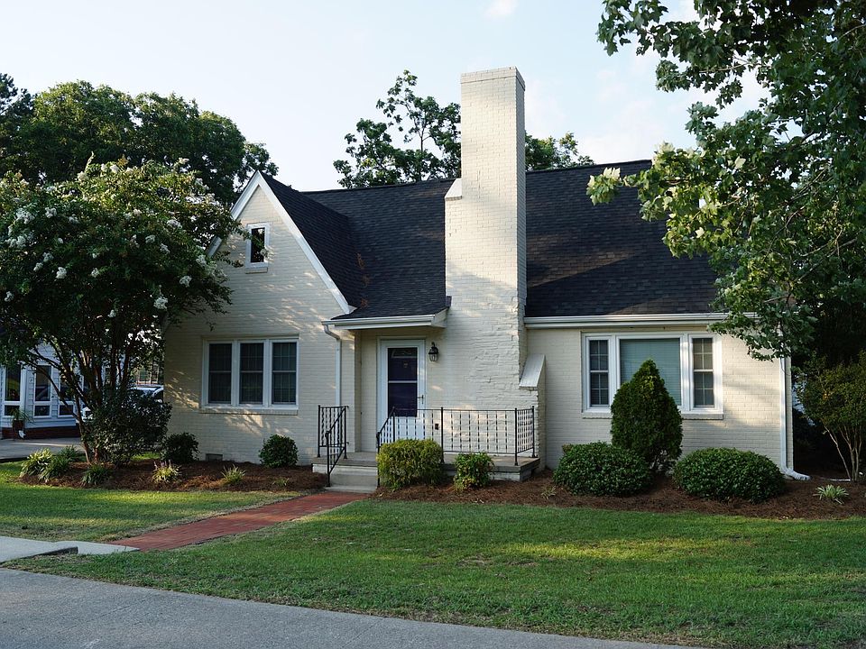 1st image of 1002 W Overlook Dr