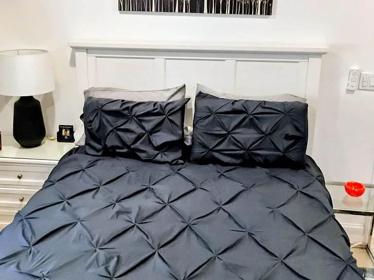 Black & White Room New Queen Bed & Mattress w/ underbed Storage