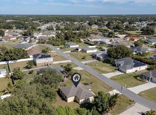 824 Umber Dr, Fort Myers, FL 33913