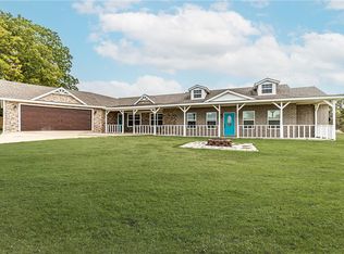 1495 W Fletcher Ave, Springdale, AR 72762